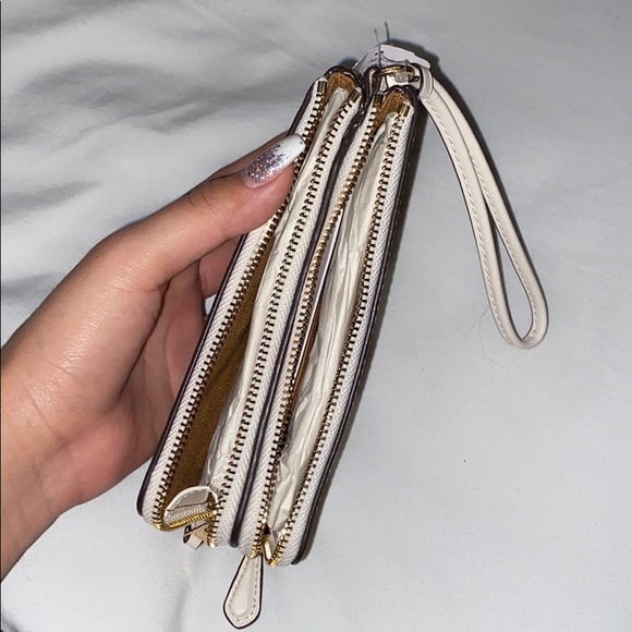 COACH KHAKI WALLET - Picture 2 of 6